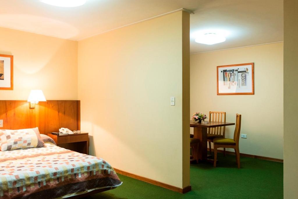 San Miguel de Tucumán Hotel Del Jardin מראה חיצוני תמונה