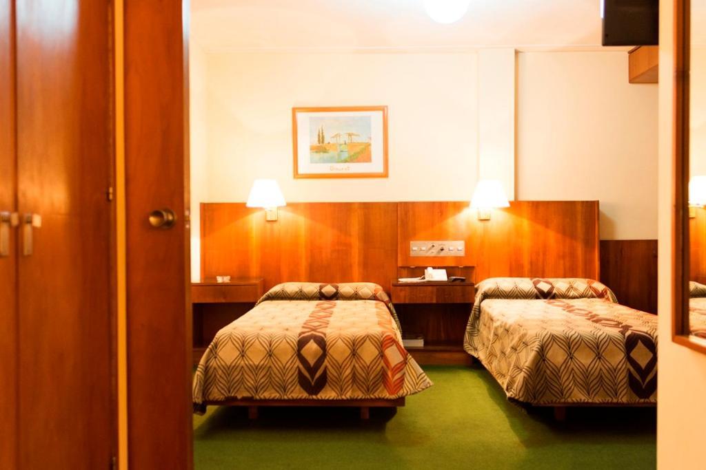 San Miguel de Tucumán Hotel Del Jardin מראה חיצוני תמונה